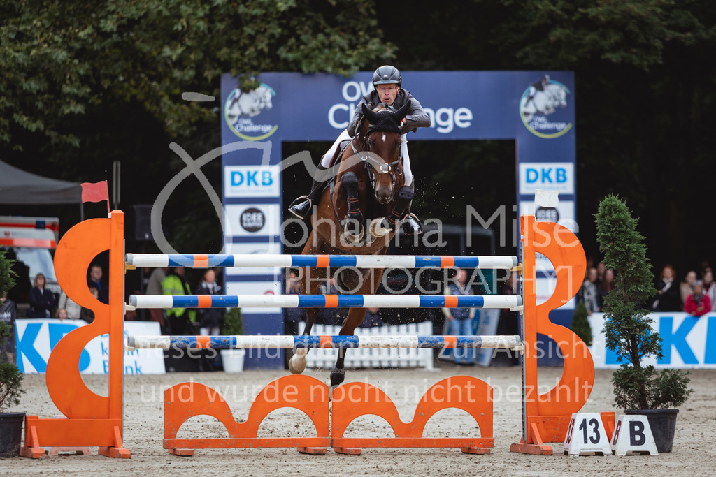 240915_OWLCh_GP-905 | Deine schönsten Turniermomente als professionelle Fotos! Entdecke hochwertige Pferdesport-Fotografie im Online-Shop. Jetzt Fotos finden & bestellen!