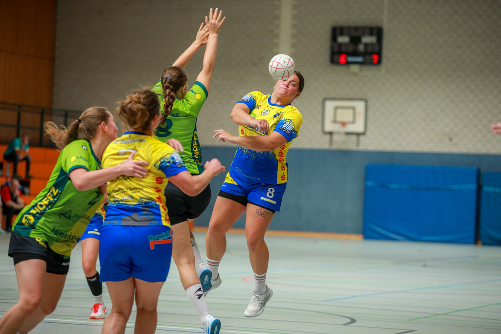 Straelen-Neukirchen310825_046 | Bildergalerie von Sport-Ereignissen aber auch von weiteren spannenden Dingen - nicht nur vom Niederrhein. In Anlehnung an den bekannten Spruch von Hanns Dieter Hüsch heißt das Motto: "Niederrhein ist überall".  - Realisiert mit Pictrs.com