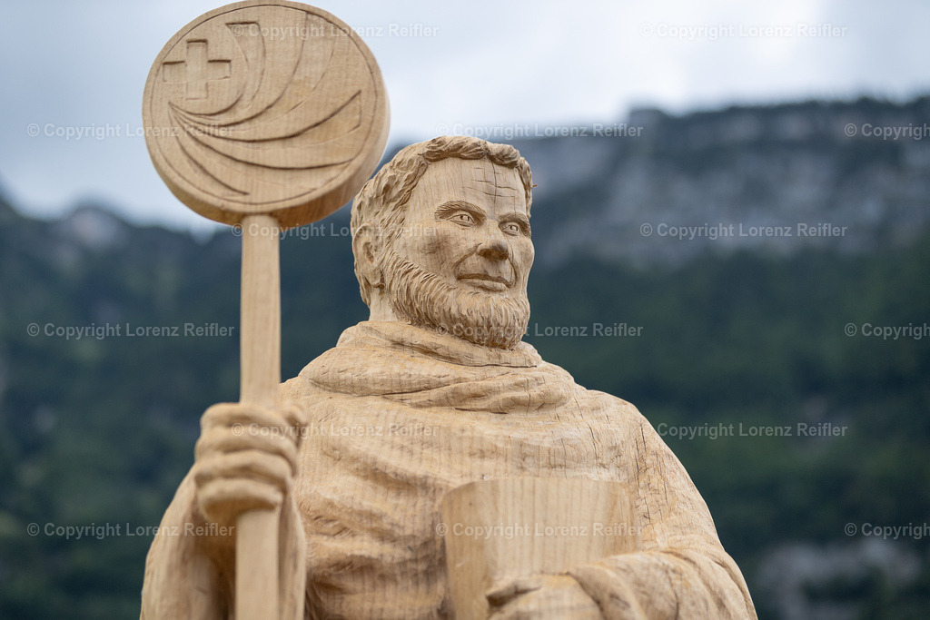 Schwingen -  ESAF Freitag Festumzug 2025 | Mollis, 29.8.25, Schwingen - ESAF Freitag Festplatz Brunnen.