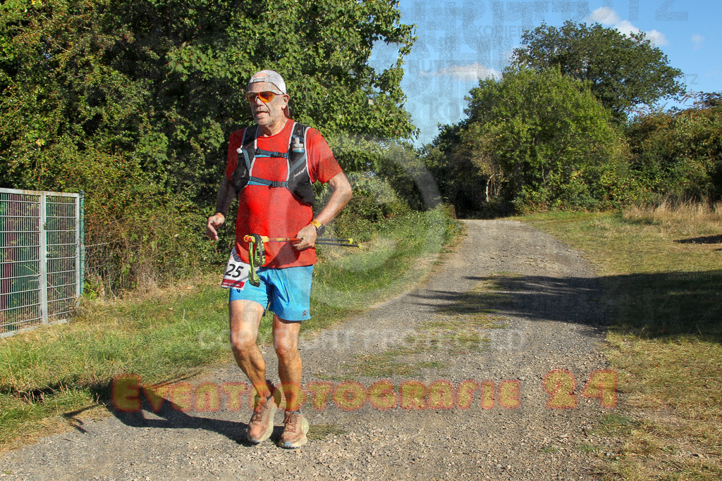 250830_1700_EV4_4742 | Sportfotografie im Rhein-Sieg Kreis, Köln, Bonn, NRW, Rheinland Pfalz, Hessen, etc. Unser Tätigkeitsfeld umfasst den Laufsport vom Volkslauf über den Marathon, Duathlon, Triathon bis zum Ultralauf wie Kölnpfad Ultra oder Schindertrail.
