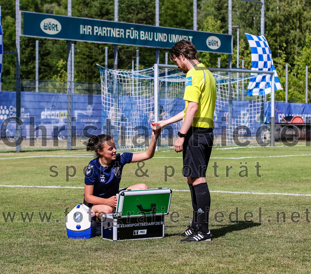 2023-07-08_146_FC_Langengeisling_gegen_TSV_Buchbach | Erding, Deutschland, 08.07.2023:
Fußball, Bezirksliga Oberbayern Ost 2023 / 2024, Testspiel, FC Langengeisling gegen TSV Buchbach, Endergebnis: 0:6

Schiedsrichter Dr. Markus Huber

Foto: Christian Riedel / fotografie-riedel.net