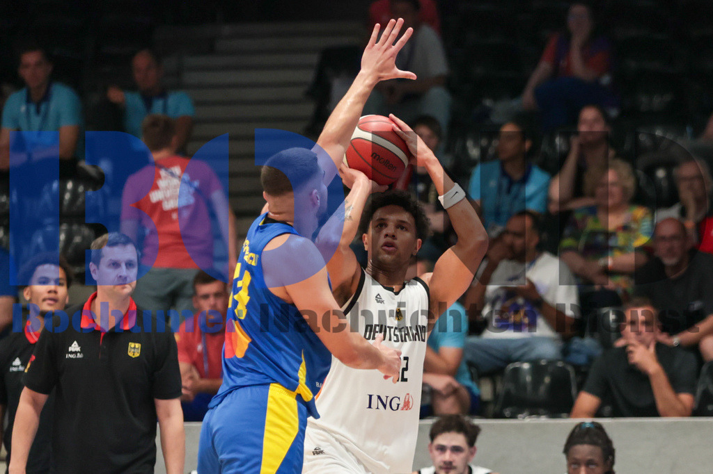 SES_RRGBAS20250723-127 | bond - Realisiert mit Pictrs.com