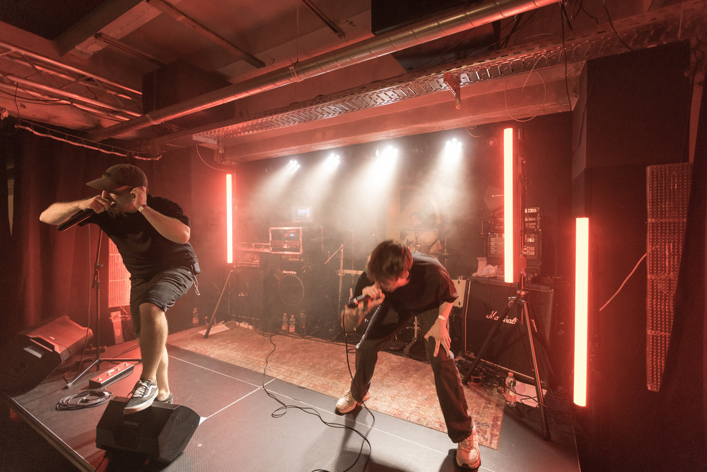 057A2822 | thismomentpictures - Realisiert mit Pictrs.com