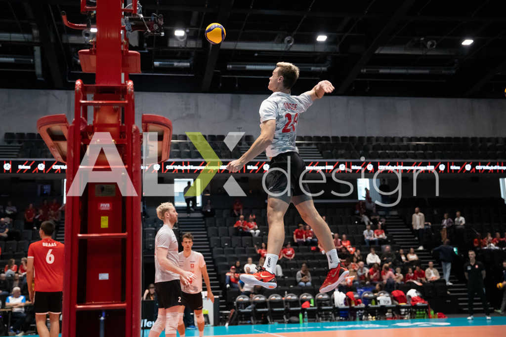 Luxembourg v Switzerland - CEV European League Men | KRIENS, SWITZERLAND - JUNE 12: LARS MIGGE of Switzerland before the CEV European League match between Luxembourg and Switzerland at Pilatus Arena on June 12, 2026 in Kriens, Switzerland. - Realisiert mit Pictrs.com