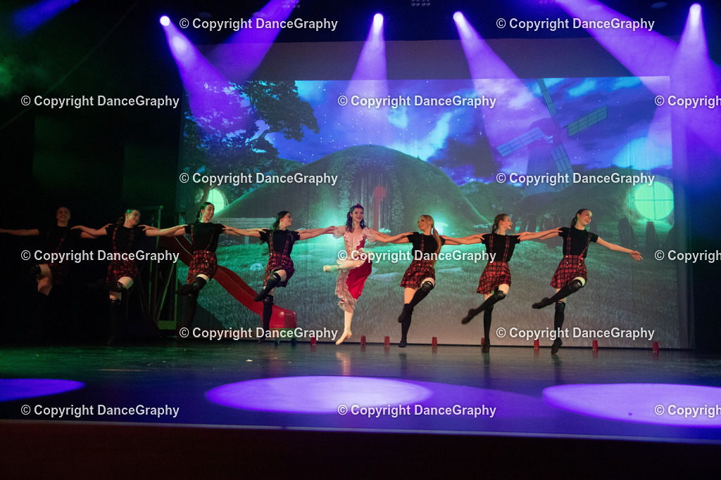 GPHY3108 | DanceGraphy - Realisiert mit Pictrs.com