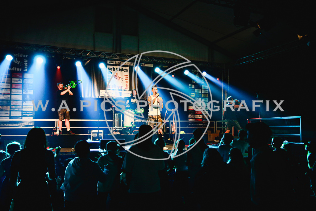 ..... | GERMANY, 21.09.24, WEGSCHEID, SUNRUN, Image shows: Photo: ARTINPICS / Andreas Willdoner