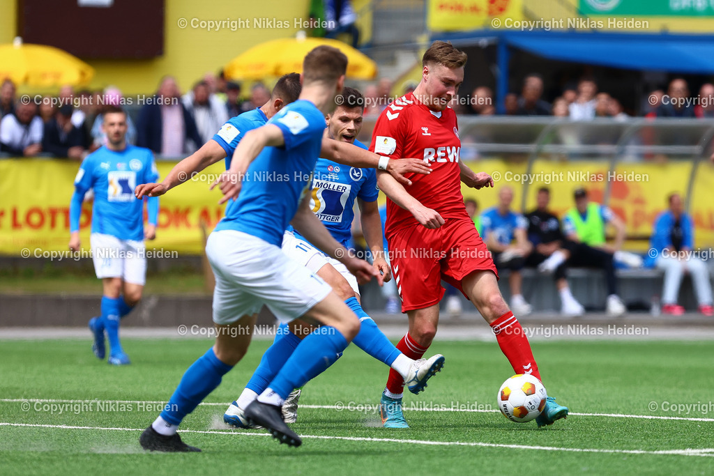 NH_FCEintrachtNorderstedt_USCPaloma_LottoPokal_24052025 | #9 Lukas Felix Krüger (FC Eintracht Norderstedt), #11 Lion Mandelkau (USC Paloma)Fußball I Herren I Lotto Pokal I Saison 2024-2025 I Finale I FC Eintracht Norderstedt - USC Paloma I 24.05.2025 I Stadion Hoheluft