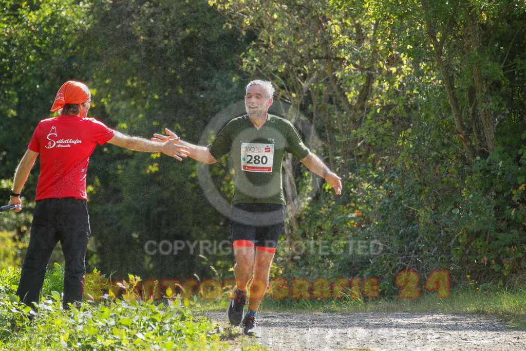 250830_1131_EV4_3469 | Sportfotografie im Rhein-Sieg Kreis, Köln, Bonn, NRW, Rheinland Pfalz, Hessen, etc. Unser Tätigkeitsfeld umfasst den Laufsport vom Volkslauf über den Marathon, Duathlon, Triathon bis zum Ultralauf wie Kölnpfad Ultra oder Schindertrail.