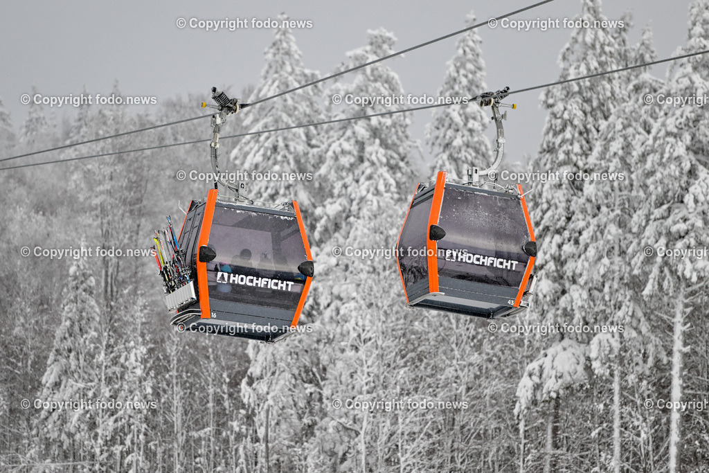 Hochficht_ Skigebiet_ Boehmerwald_ 04.02.2023-17 | 04.02.2023, Hochficht, AUT, Skigebiet Hochficht, Boehmerwald, im Bild Hochficht Bergbahn, Gondel