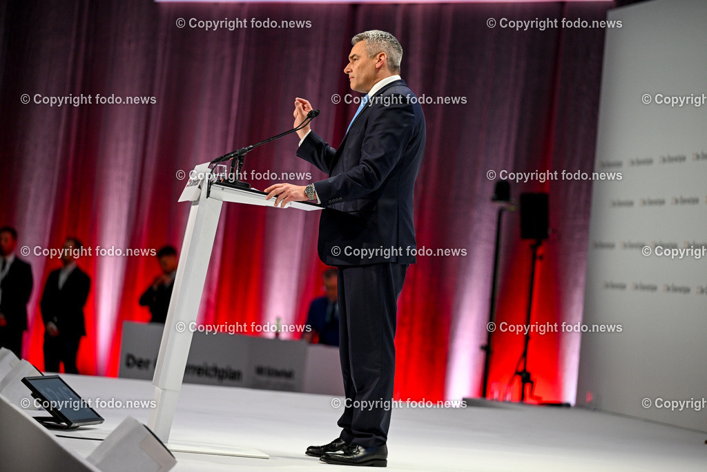 Der Oesterreichplan_ OeVP_ Wels_ 26.01.2024-77 | 26.01.2024, Wels, AUT, ÖVP, Der Österreichplan, im Bild BK Karl Nehammer (VP, Bundeskanzler)