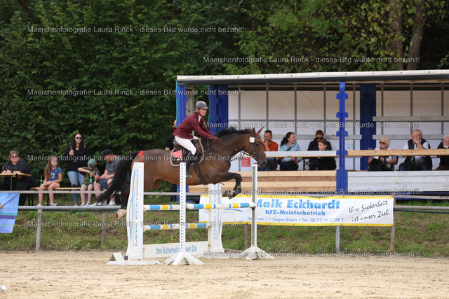 HG9A0263 | laurarinckfotografie - Realisiert mit Pictrs.com