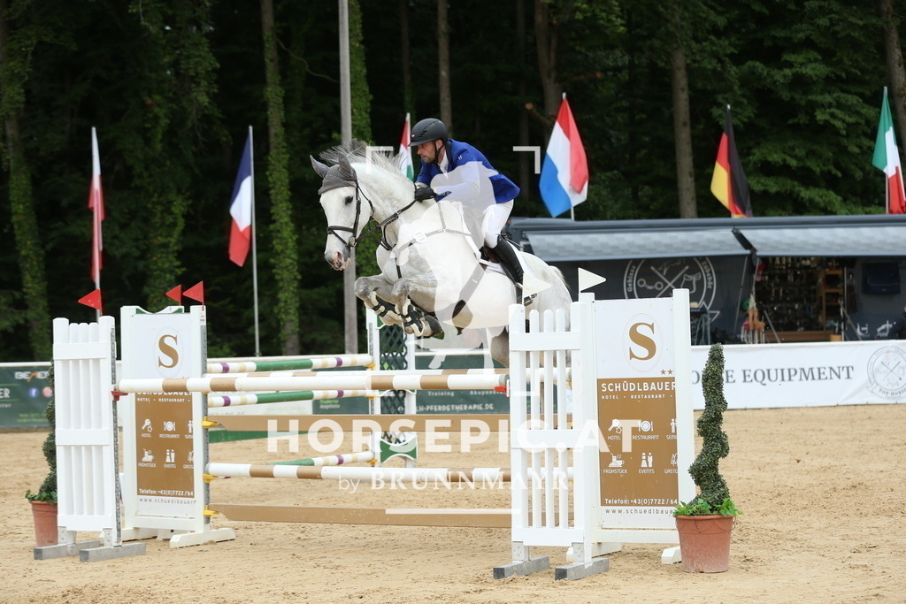 DL2Q3302 | Willkommen bei Brunnmayr - Design & Fotografie – Ihrem Spezialisten für Reitturniere und Pferdeveranstaltungen in Oberösterreich, Salzburg und Bayern! Seit über 17 Jahren sind wir leidenschaftlich dabei.