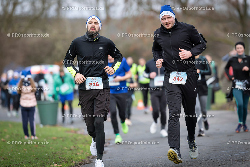 Bonner Nikolauslauf in Bonn, 08.12.2024 | Impressionen vom Bonner Nikolauslauf am 08.12.2024 in Bonn (Freizeitpark Rheinaue). Foto: BEAUTIFUL SPORTS/Axel Kohring