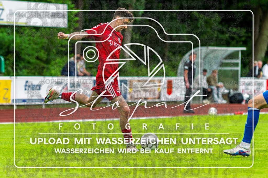 Landesliga Herren LG - TV Jahn Schneverdingen vs. MTV Eintracht Celle | Maurice Bahnemann (TV Jahn Schneverdingen #10); Landesliga Herren LG - TV Jahn Schneverdingen vs. MTV Eintracht Celle am 06.06.2026 in Osterwaldstadion, Schneverdingen - Realisiert mit Pictrs.com