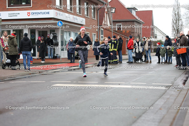 WMLA1503 | Bildershop "Sportfotograf-Oldenburg" mit Fotos von Sportevents in Oldenburg und Umzu. - Realisiert mit Pictrs.com