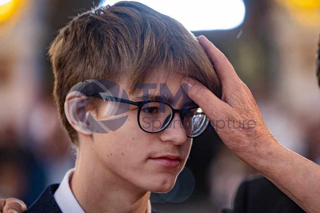 RR5M7649 | Firmung Klagenfurt-Dom 19.05.2024 8 Uhr