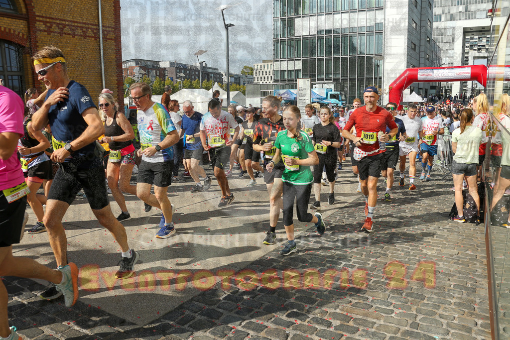 250920_1430_EX1_7319 | Sportfotografie im Rhein-Sieg Kreis, Köln, Bonn, NRW, Rheinland Pfalz, Hessen, etc. Unser Tätigkeitsfeld umfasst den Laufsport vom Volkslauf über den Marathon, Duathlon, Triathon bis zum Ultralauf wie Kölnpfad Ultra oder Schindertrail.