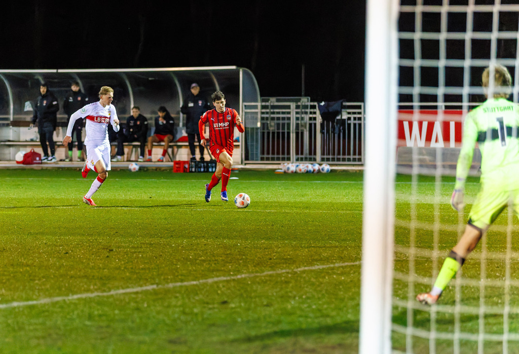 FCHVFB_260325_3-67 | 1.FC Heidenheim 1846 vs. VfB Stuttgart, Fußball, A-Junioren, Verbandspokal, 2025/2026, 25.03.2026 in Heidenheim, Rasenplatz, Walter-Birkhold-Jugendstadion(Foto: Michael Bulling) - Realisiert mit Pictrs.com