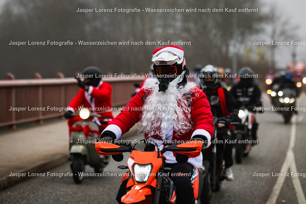 X-Mas Ride I Kiel I 2025 | Jasper Lorenz Fotografie - Realisiert mit Pictrs.com