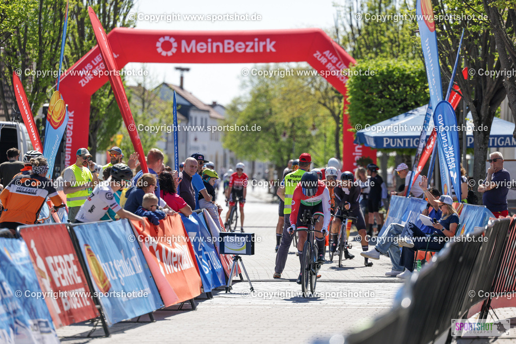 VJ__4952 | Neusiedlersee Radmarathon 2026@sportshot_your_pictrs #yourpictures#roadtowm2029 #nrm #neusiedlerseeradmarathon #neusiedlersee #neusiedlerseetourismus #burgenland #mörbisch #nrm26 #burgenlandtourismus #voglundco #poweredbyburgenlandtourismus #radsport #rad #marathon #ucigranfondo #visitburgenland #ucigranfondoworldseries