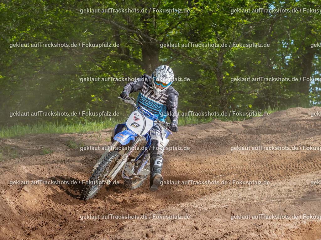 Fischbach-377 | Trackshots.de / Fokuspfalz.de - Realisiert mit Pictrs.com