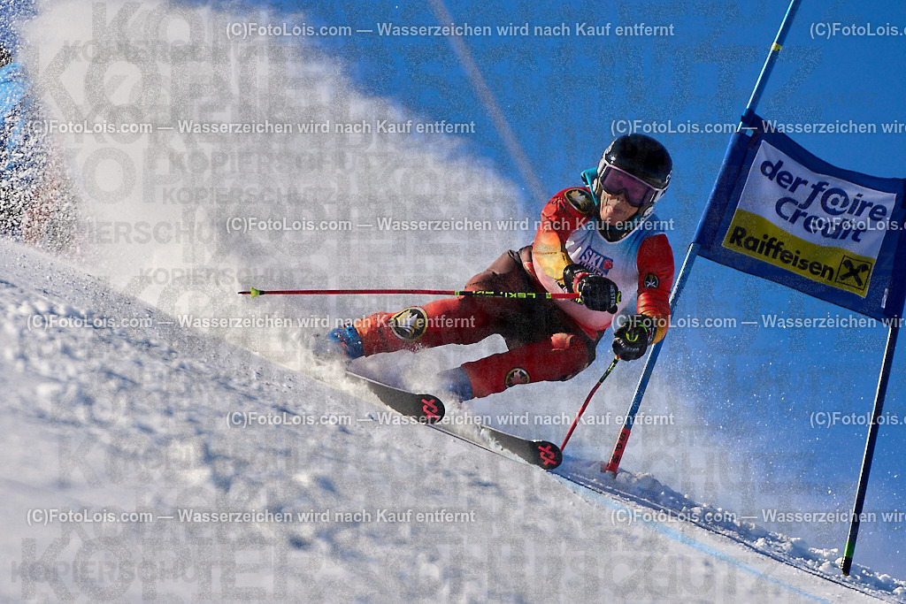ALP3465_MASTERS-Cup_GS-C Damen_Koffler-Boyman Tiana | (C)FotoLois.com, Alois Spandl. FIS Masters-Cup Wildschönau, Giant Slalom auf der Piste Schatzberg GS, Siegerehrung auf dem Dorfplatz Niederau, Sa 13. Januar 2024.