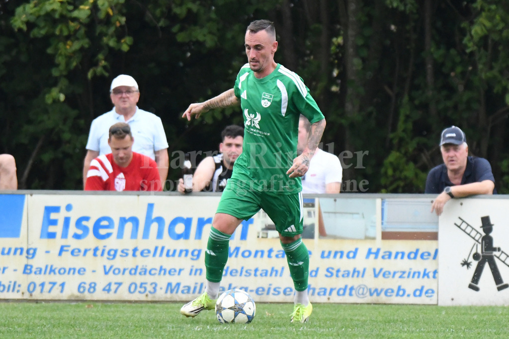 SpVgg Niederalteich : TSV Regen | Philipp Peter (SpVgg Niederalteich #26) - Realisiert mit Pictrs.com