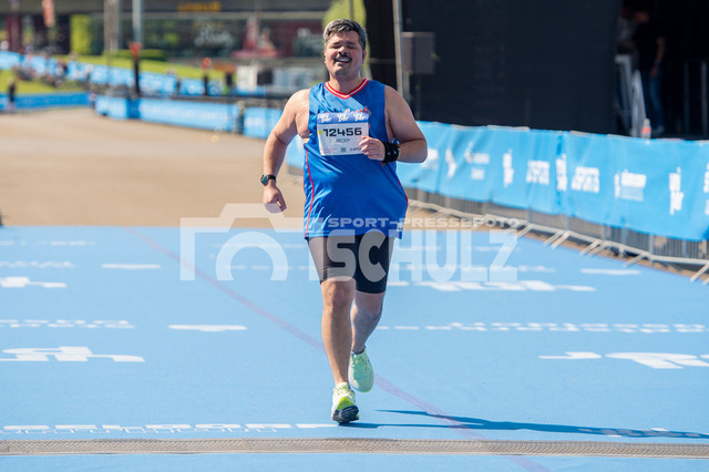 20250427-NSZ_2997 | DEU, Düsseldorf, 27.04.2025 Uniper Düsseldorf Marathon 2025 - Realisiert mit Pictrs.com