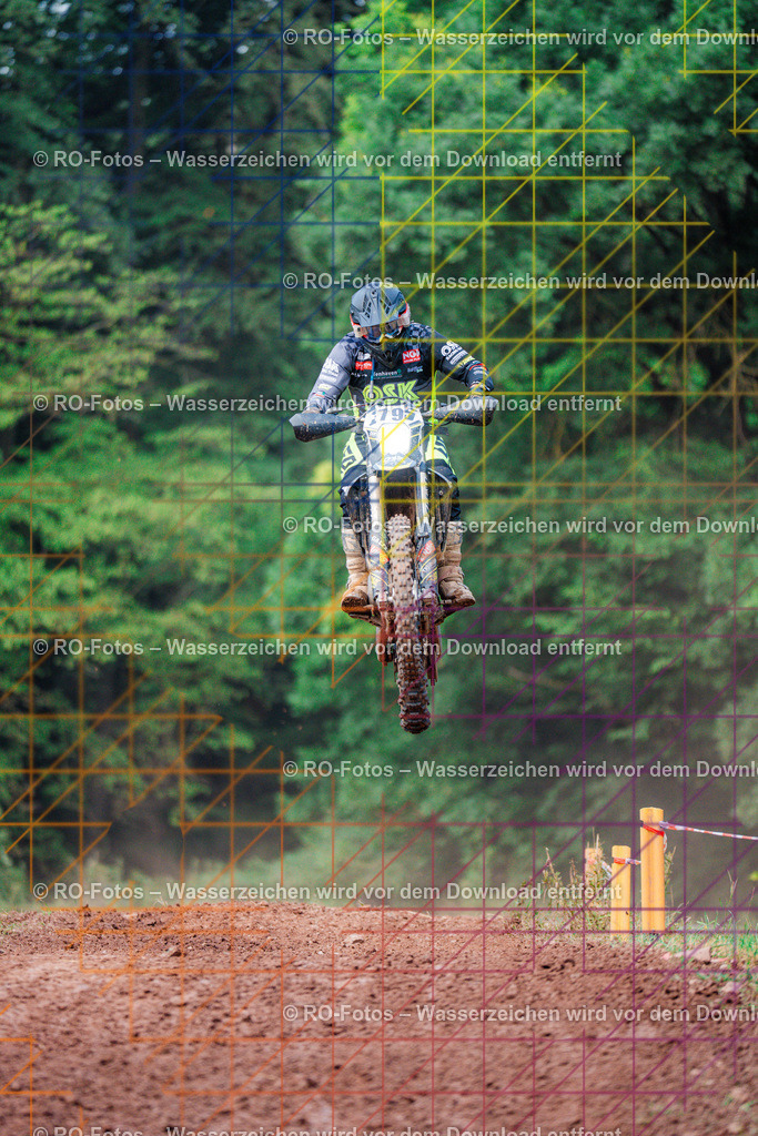 4 Lauf Schlüchtern IGE 2026-498 | Sportfotografie von RO-Fotos: Motorsport, Motocross, Enduro, Laufveranstaltungen und Triathlon. Professionelle Fotos von Sportlern und Events. - Realisiert mit Pictrs.com