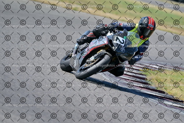 26bt04-0749 | markuskiefer.com - Realisiert mit Pictrs.com