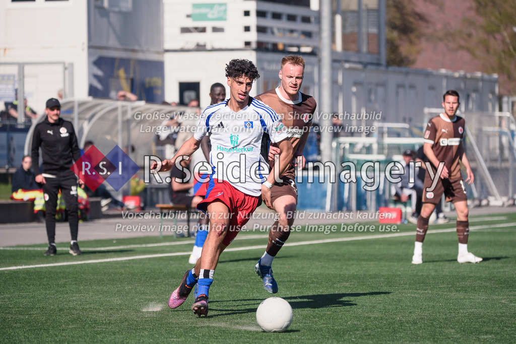 RS-1-106880 | Omar Abdel Megeed (#22, HSV), Johann von Knebel (#23, FCSP)