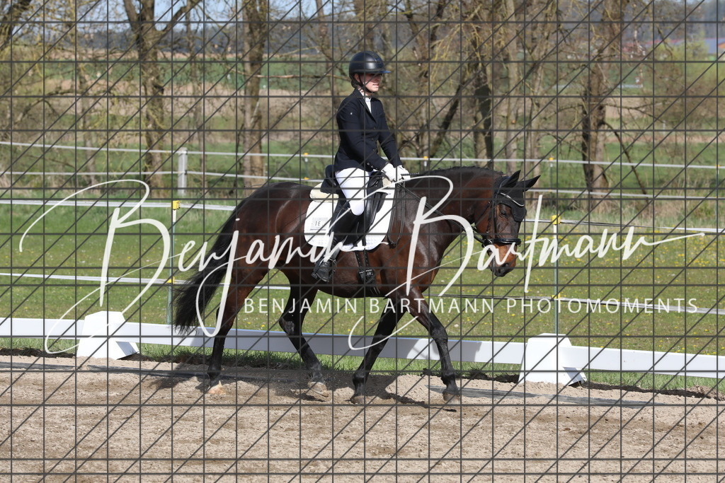 AZ2A3051 | Benjamin Bartmann Photomoments