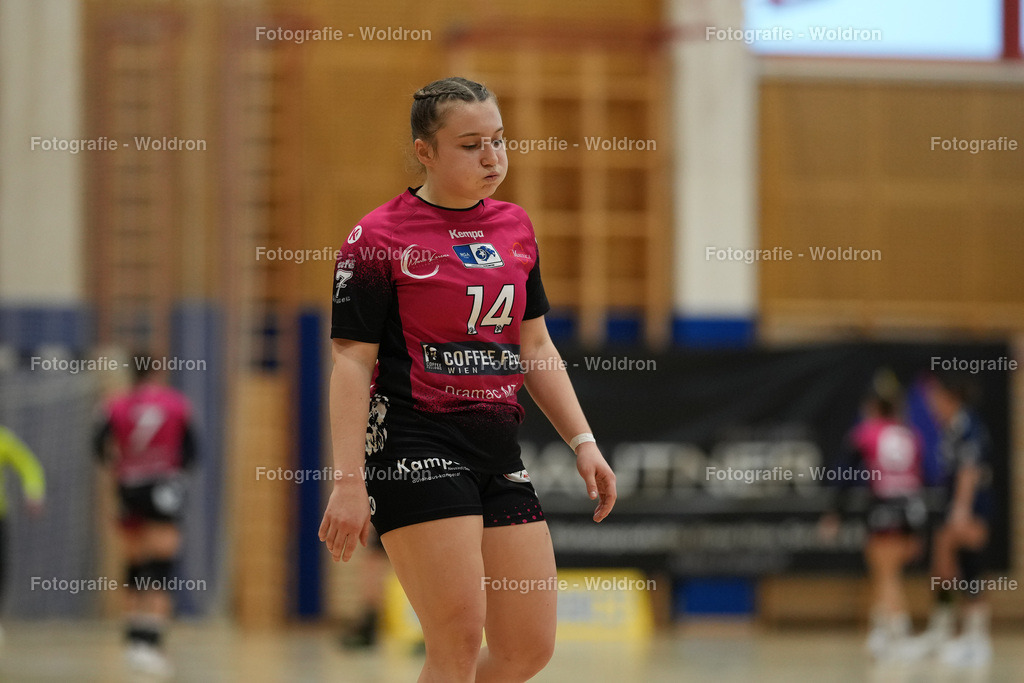 25. 09. 2022_ um 01.39.48Jags WV v MGA Fivers 14 | Fotografie Woldron