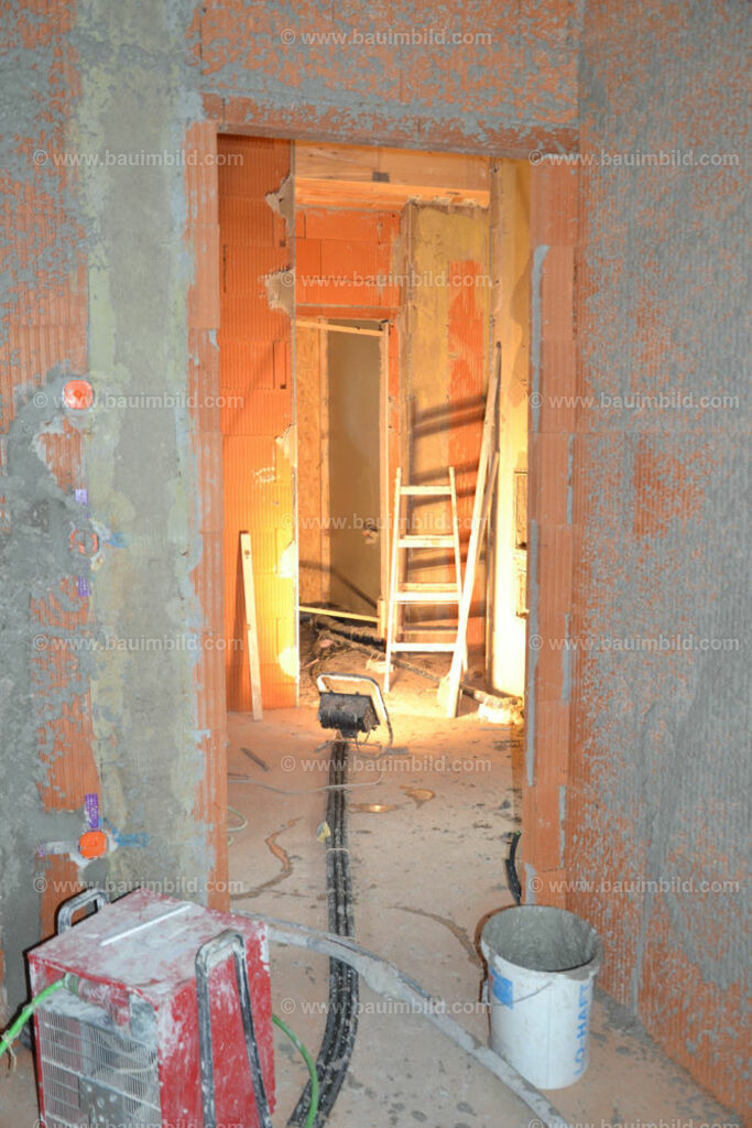 bib-lg18-putzarbeiten-0048 | Nach LV-Leistungsgruppen sortierte Detailfotos über den Bau eines Hauses. Alle Hausbau-Bilder direkt vom Urheber und Autor der Website Haus-Selber-Bauen.com