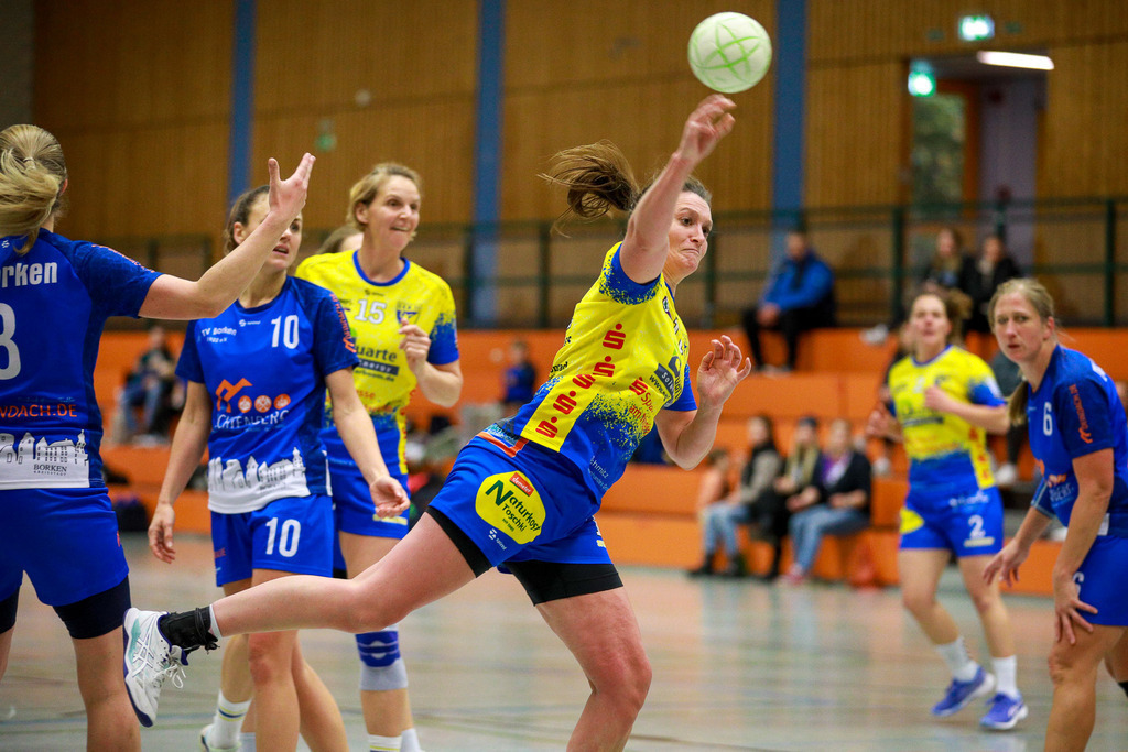 SVN_TvBorken_III_161124_HZ2_099 | Bildergalerie von Sport-Ereignissen aber auch von weiteren spannenden Dingen - nicht nur vom Niederrhein. In Anlehnung an den bekannten Spruch von Hanns Dieter Hüsch heißt das Motto: "Niederrhein ist überall".  - Realisiert mit Pictrs.com