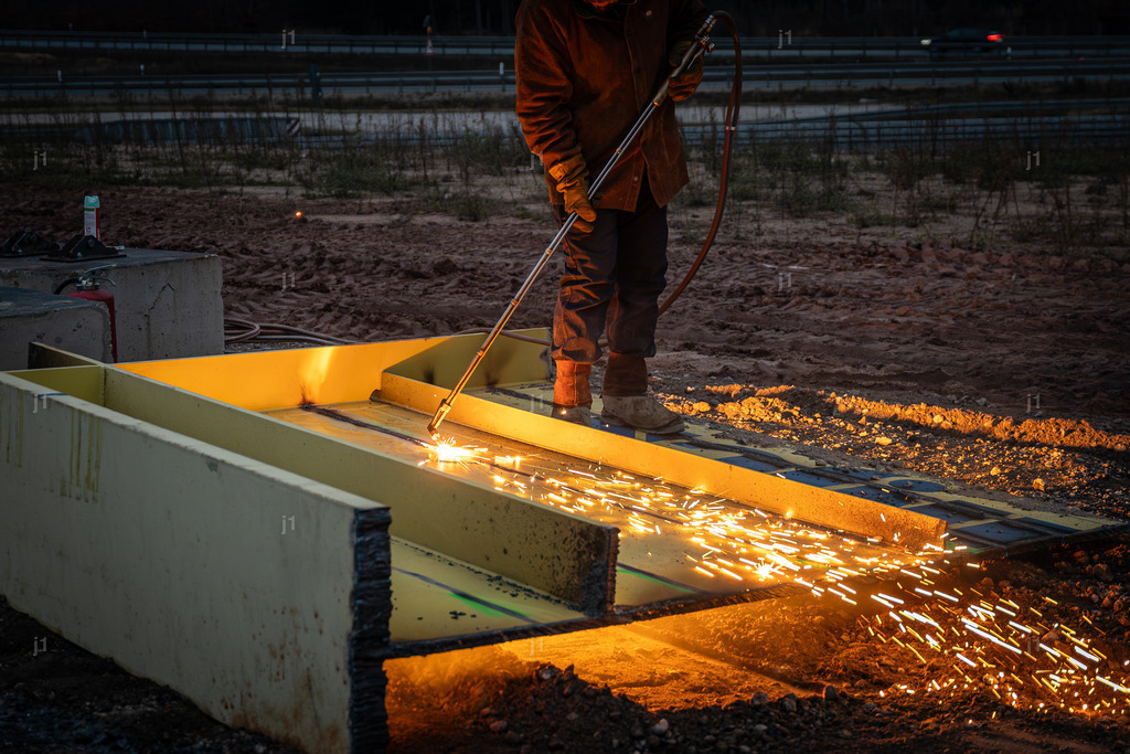 2024-12-12_J1_A6_Abbruch_013 | Luftbild, Drohne, Multicopter, Bayern, Luftbilder, Luftbildshop, Jan R. Schäfer, aerialphotography, Abzüge, Luftaufnahmen, J1-Luftbild, J1-Fotografie und Luftbildservice, Würzburg, fineart, Abzüge, Drucke, Glasdruck - Realisiert mit Pictrs.com