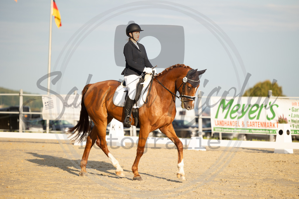 994A0237 | sabrinanicolaifotografie - Realisiert mit Pictrs.com