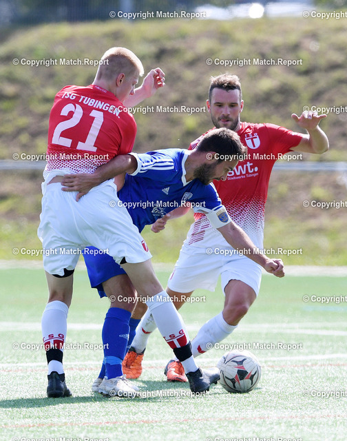 Fussball Kreisliga A 3 2020/2021 | Fussball Kreisliga A 3   20.09.2020TSG Tuebingen II - TSV HagellochMaximilian Steinmann (li, TSG Tuebingen) gegen Max Leibfarth (Mitte, TSV Hagelloch) und Lukas Fetzer (re, TSG Tuebingen)FOTO: ULMER PressebildagenturxxNOxMODELxRELEASExx