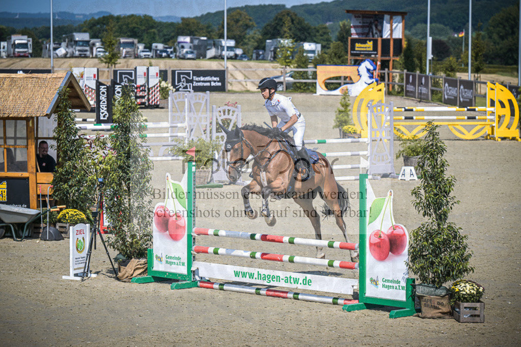 DOS_2543 | Entdecke hochwertige Reitturnierfotos von Foto Oger. Professionell, emotional und authentisch – jetzt Lieblingsmomente im Shop bestellen.Deutschlandweite Turnierfotografie. - Realisiert mit Pictrs.com