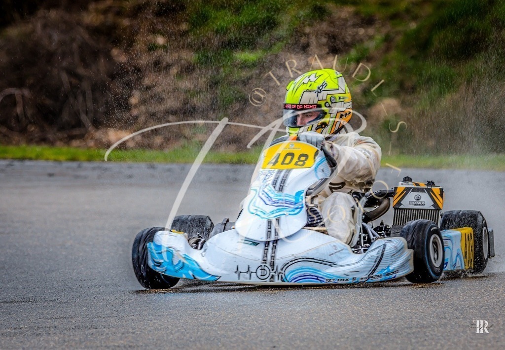 c35f472e737740b7aef40dbf869996a4 | traudl_s_fotos