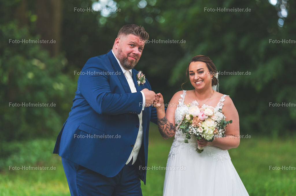 Hochzeit Maria und Sebastian 259 von 382 | Professionelle Auftragsfotografie im Raum Celle & Umgebung. Hochzeiten, Geburtstage, Taufen Veranstaltungen, Websitefotos & mehr. Terminvereinbarungen unter +49 (0)1608554479