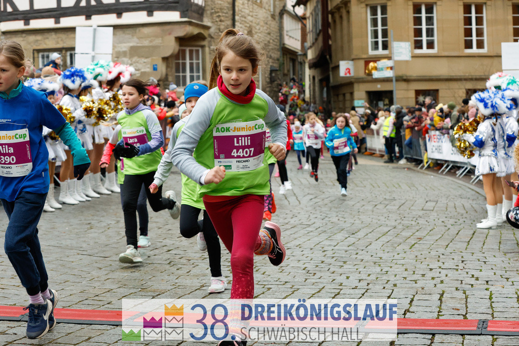 400m AOK Junior Cup | 3 Koenigslauf 2024 400m AOK Junior Cup - Realisiert mit Pictrs.com