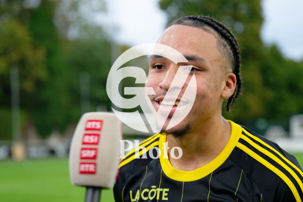 131_DZ8_6565 | Schweiz AXA Womens Super League 2025/26, FC Thun vs FC Luzern - Stockhorn Arena, Thun: 