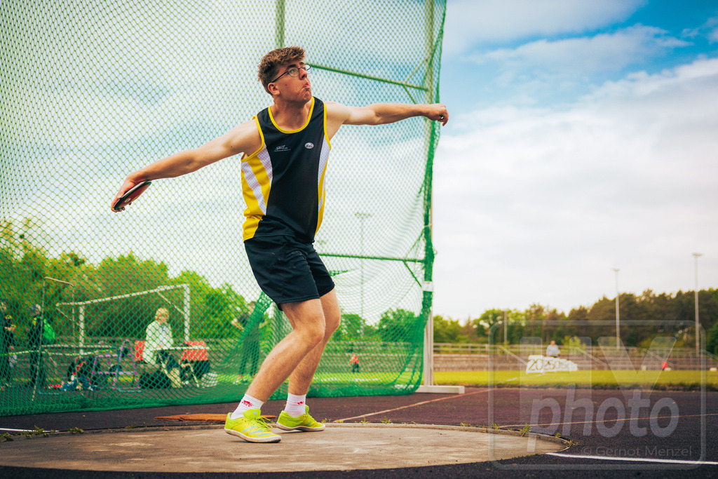 GM_20250510_Canon EOS R5_GMHY1873_sRGB | Werfertag 2025 Sportforum Hoyerswerda - Diskuswurf - Realisiert mit Pictrs.com