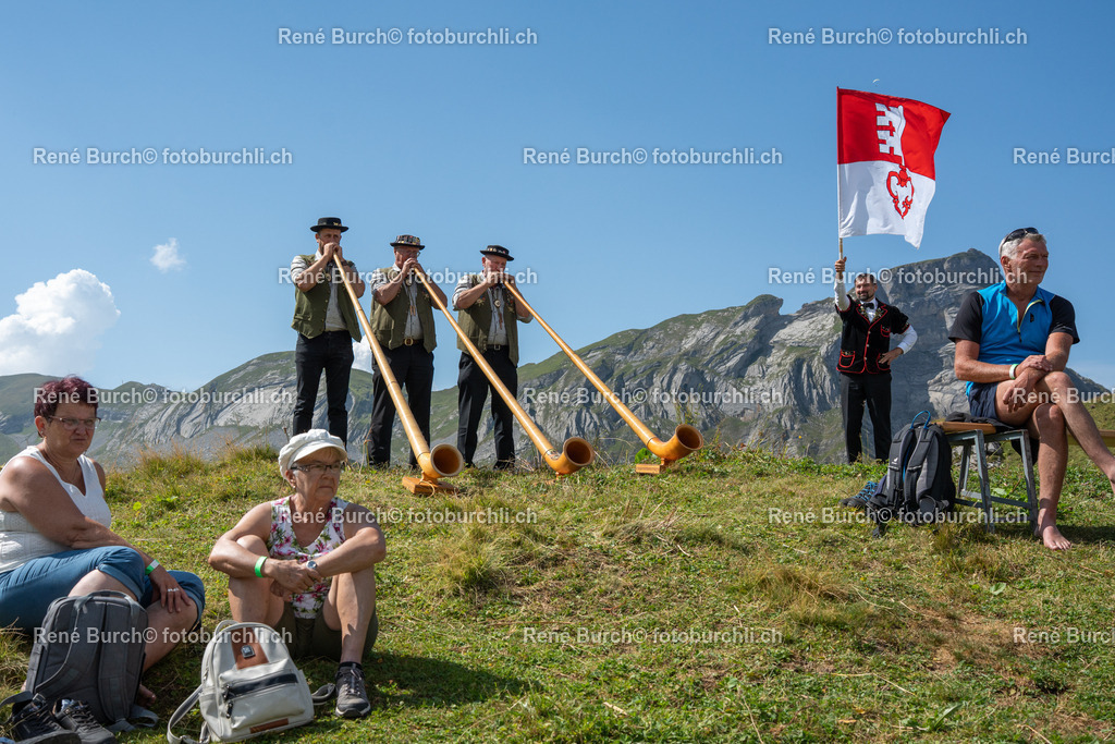 RB_05300 | René Burch leidenschaftlicher Fotograf aus Kerns in Obwalden.  Hier finden sie Sport, Landschaft und Natur Fotografie.
 - Realisiert mit Pictrs.com