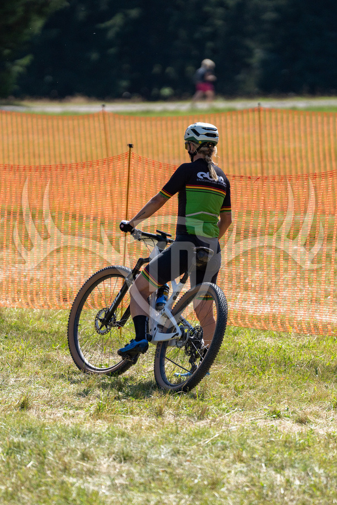 _DSC7077 | Fotogalerie der Treibjagd im Dunkelwald - Dein MTB Etappenrennen im Erzgebirge - Realisiert mit Pictrs.com