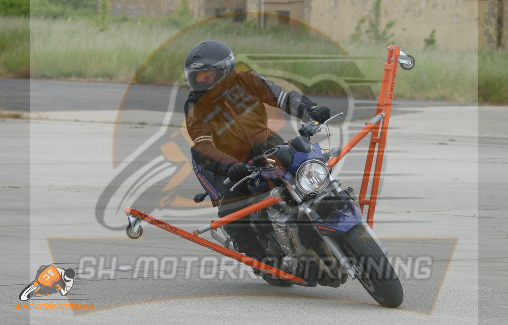 IMG_0108 | gh-motorradtraining-foto.de - Realisiert mit Pictrs.com