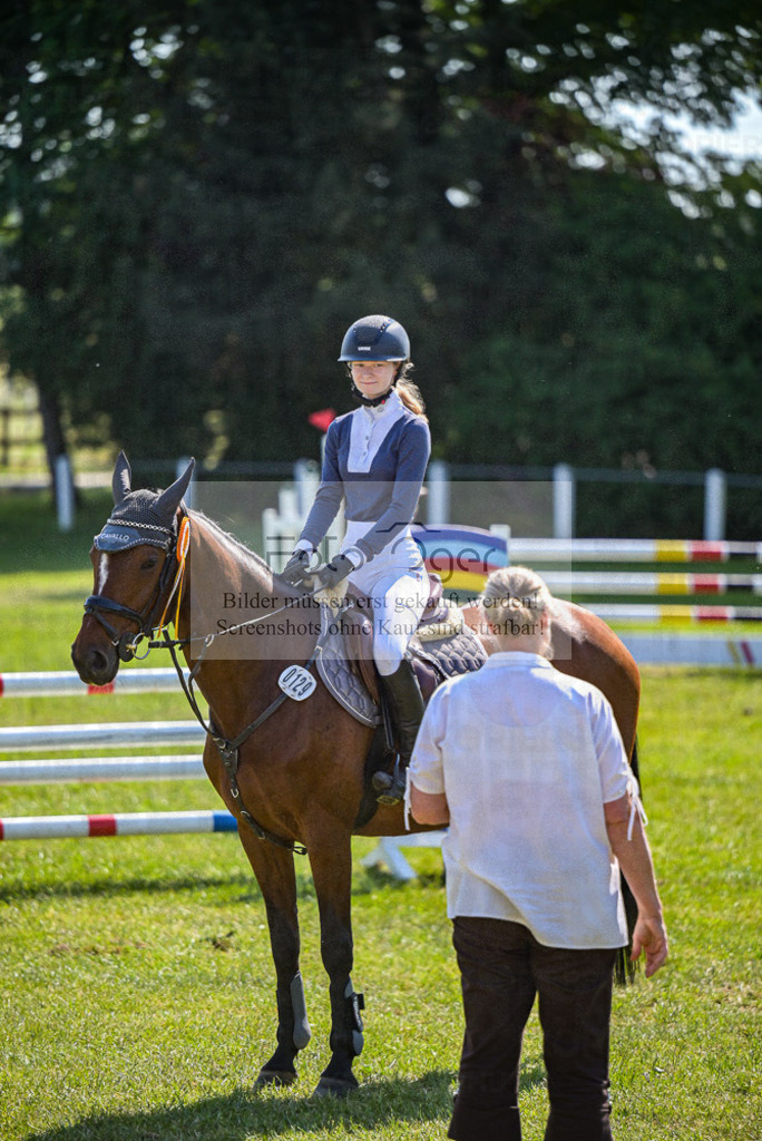 Reitturnier Voxtrup | Entdecke hochwertige Reitturnierfotos von Foto Oger. Professionell, emotional und authentisch – jetzt Lieblingsmomente im Shop bestellen.Deutschlandweite Turnierfotografie. - Realisiert mit Pictrs.com