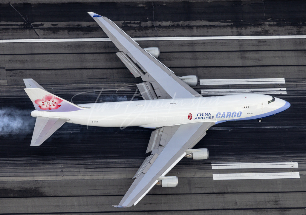 2N8A4690 | Buy high-quality aviation and travel photography prints by professional photographer Timo Breidenstein. Authentic images, professionally printed, worldwide shipping. - Realisiert mit Pictrs.com