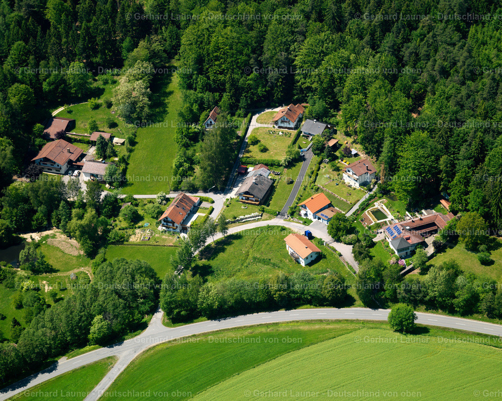 2724824 | Haus im Wald